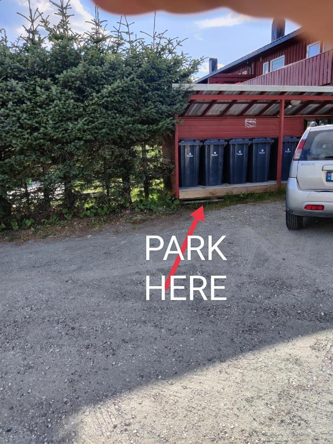 Feelhome 3 Bedroom Near University 特罗姆瑟 外观 照片